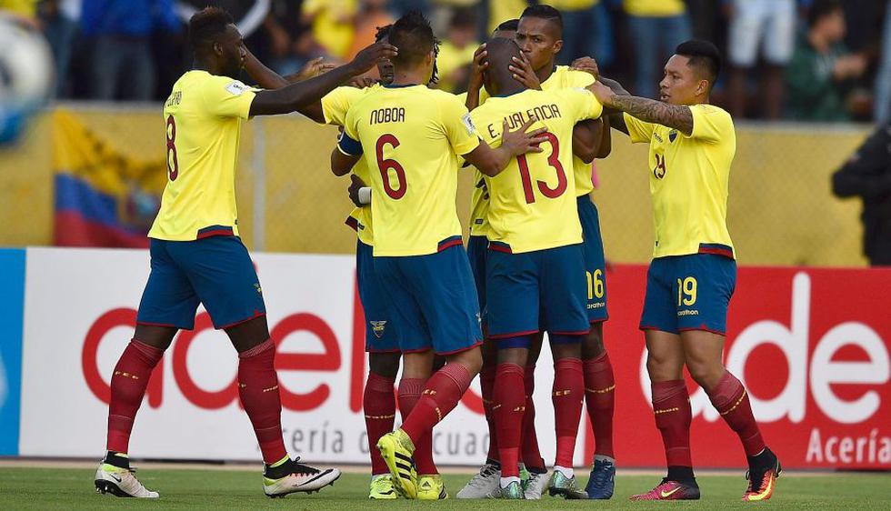 Ecuador goleó 3-0 a Chile por las Eliminatorias Rusia 2018. (AFP)