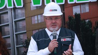 Carlos Bruce aclara al presidente Vizcarra sobre viviendas reconstruidas