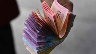 Venezuela emite tres nuevos billetes que no suman el equivalente a un dólar