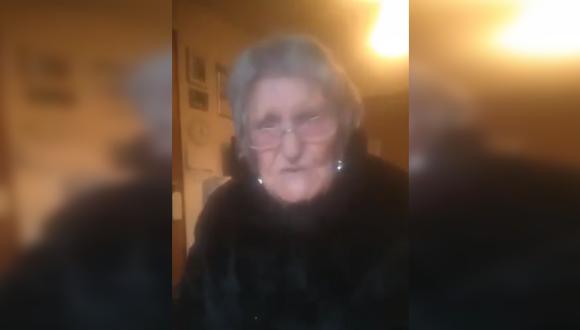Mary Fowler aparece en un video difundido por una casa de ancianos en Escocia pidiendo a las autoridades le permitan ver a su familia. El momento es realmente desgarrador.| Foto: @CathHamilton1