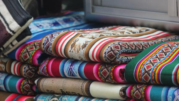 Exportaciones totales de mantas peruanas sumaron 3.9 millones, sobresaliendo las de alpaca, algodón y lana. (Foto: GEC)