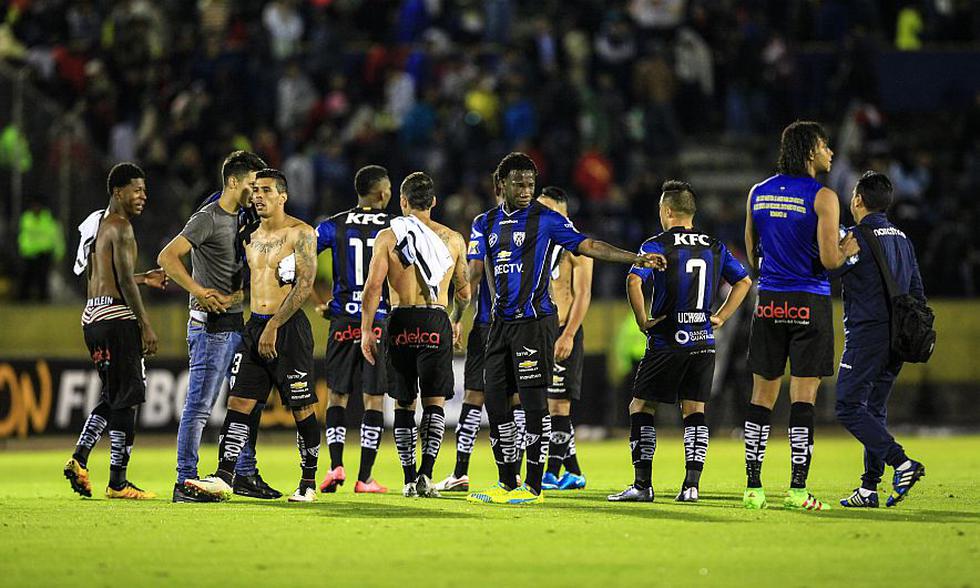 Independiente del Valle ganó 2-1 a los Pumas por los cuartos de final de la Copa Libertadores. (EFE)