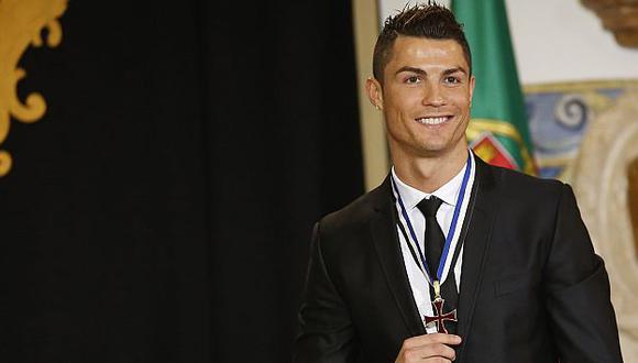 Cristiano Ronaldo se disculpó por decir que lo envidian por “rico y guapo”. (Reuters)