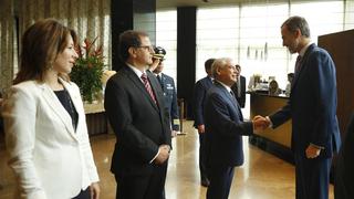 Villanueva destaca reformas para fortalecer institucionalidad en foro con rey de España