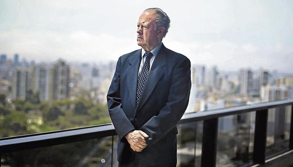 Jorge Kisic Wagner. Ministro de Defensa del Perú. (USI)