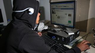 El Gobierno promulgó ley de delitos informáticos criticada por expertos