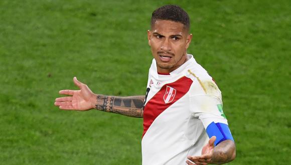 ¿Por qué el peruano Paolo Guerrero no puede jugar contra Gremio este fin de semana? (AFP)