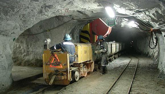 Actividad minera ayudará a repuntar el crecimiento económico el próximo año. (EFE)
