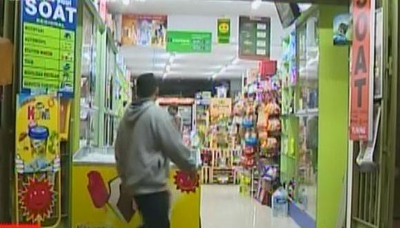 Delincuentes asaltan minimarket por séptima vez  (Captura América TV)