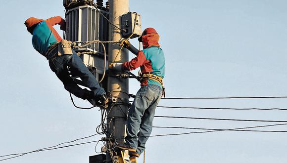 Carlos Gomero, socio de LQG Energy and Mining Consultig, sostuvo que la demanda eléctrica demorará en el sector comercial debido a que no se reabren algunas actividades. (Foto: GEC)