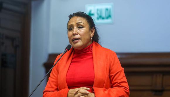 Elizabeth Medina. (Foto: Congreso)