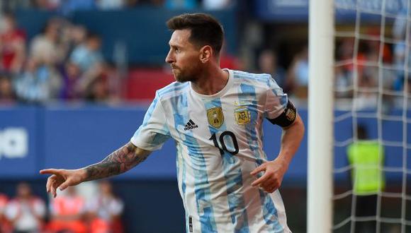 Javier Mascherano y Lionel Messi  fueron compañeros en la Selección Argentina. | Foto: AFP