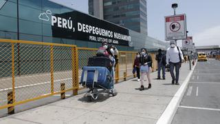 COVID-19: más de 81 mil peruanos han viajado a Estados Unidos entre abril y mayo, informó Migraciones