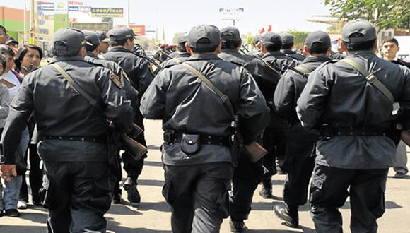 Congreso modificó Ley Policial para evitar grandes “podas” en la PNP por gobierno de turno. (GEC)