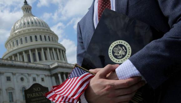 El Servicio de Ciudadanía e Inmigración de Estados Unidos asegura que las demoras en el proceso de naturalización se deben a un aumento en las solicitudes. (Foto: Reuters)