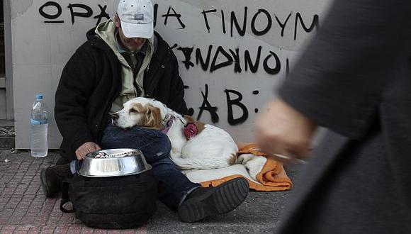 Grecia aún de recorrer un largo camino para resolver sus problemas, sobre todo sociales. (AP)