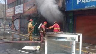 Chimbote: Bomberos evitaron que incendio se propague en su día conmemorativo [FOTOS]
