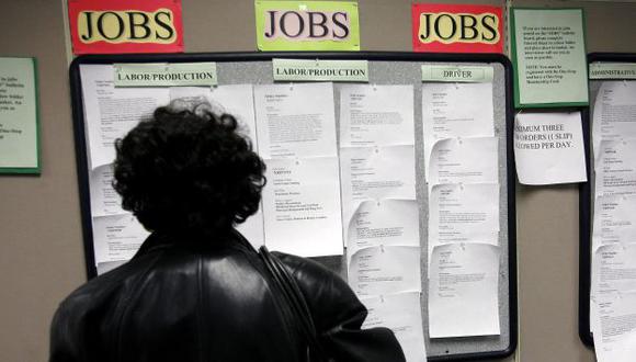 Desempleo afecta al mundo. (Bloomberg News)