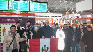 Cancillería: primer grupo de peruanos que huyeron de Ucrania por invasión rusa llega esta noche al país