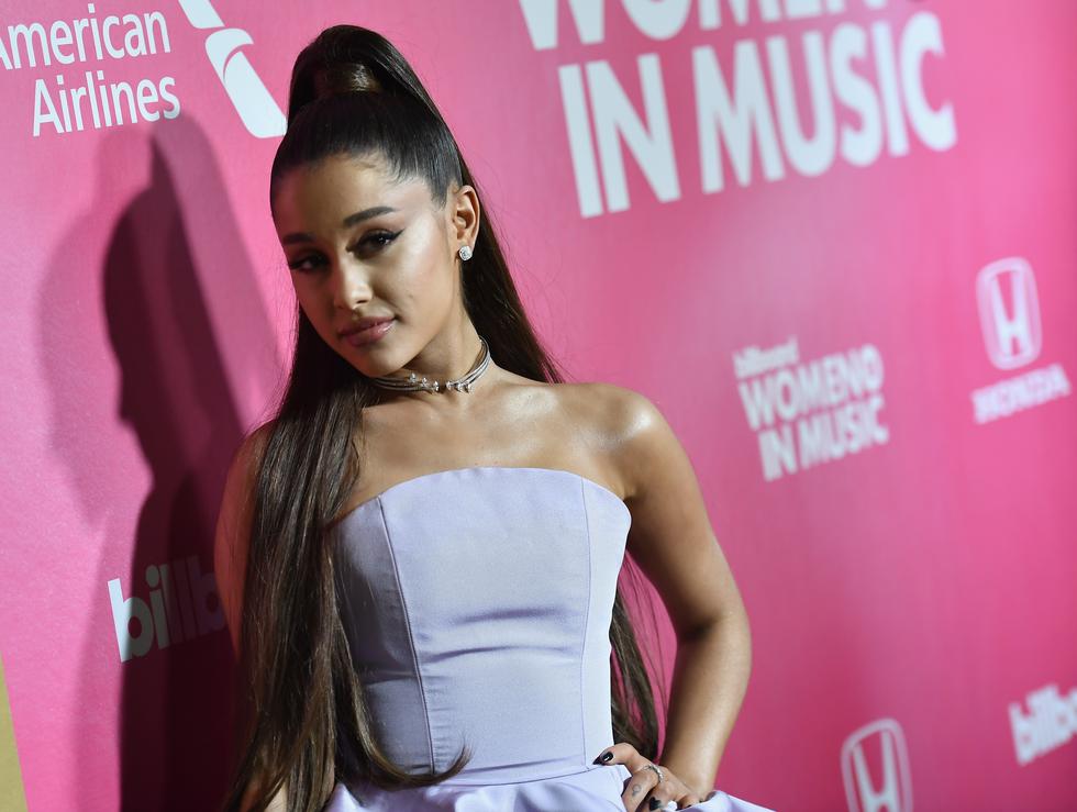 Ariana Grande logró imponerse a Camila Cabello en la categoría. La cantante ya había anunciado que no se presentaría en los Grammy 2019.  (Foto: AFP)