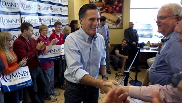 GRAN FAVORITO. Mitt Romney cada vez más cerca de nominación. (AP)