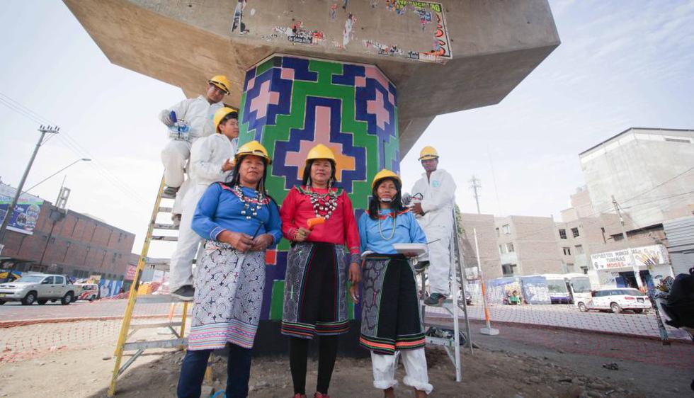 Mujeres Shipibo Conibas pintaron murales en sus columnas del Metro de Lima. (Ministerio de Cultura)
