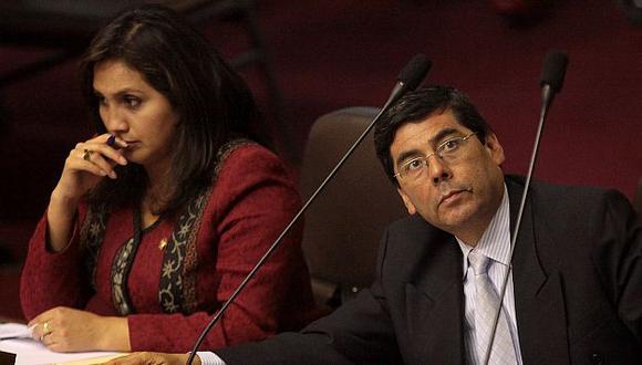 Fraccionados. El oficialismo ha sufrido 11 renuncias en tan solo tres años de gobierno. (Perú21)