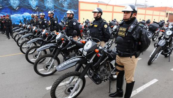 Asbanc entregó 28 motocicletas a las Águilas Negras de la Policía para facilitar su labor. (Difusión)