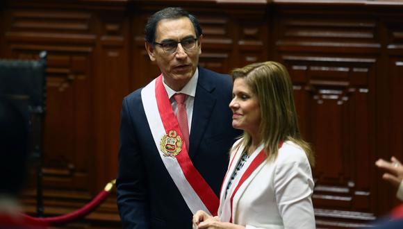 Martín Vizcarra le pidió a Mercedes Aráoz que lo apoye desde el Congreso de la República. (EFE)