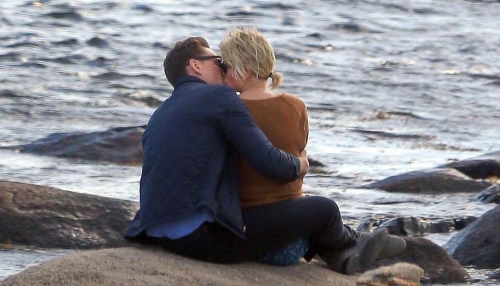 Taylor Swift fue 'ampayada' besándose con Tom Hiddleston tras terminar su relación con Calvin Harris. (The Sun)