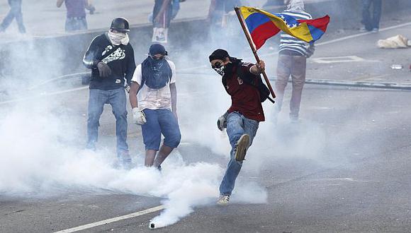 Venezuela: Tribunal dictamina que se debe pedir permiso para manifestaciones. (Reuters)