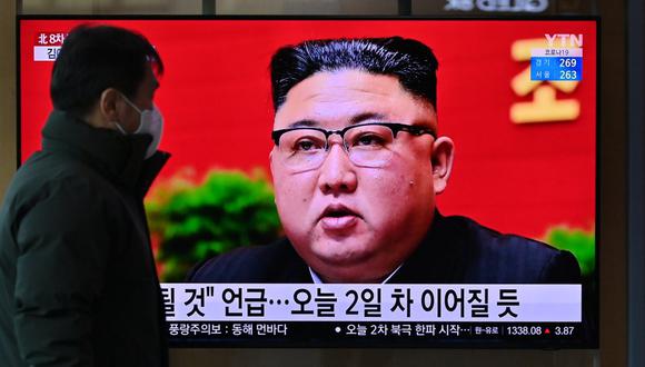 Kim Jong-un dijo que propondrá nuevas “políticas tácticas y estratégicas” para lograr “la reunificación nacional y promover las relaciones exteriores”, aunque no precisó más detalles a este respecto. (Foto: Jung Yeon-je / AFP)