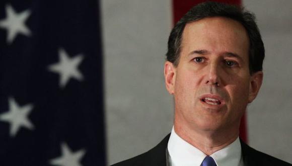 Santorum cree que le irá bien. (Reuters)