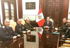 Fuerzas Armadas respaldan a presidente Martín Vizcarra