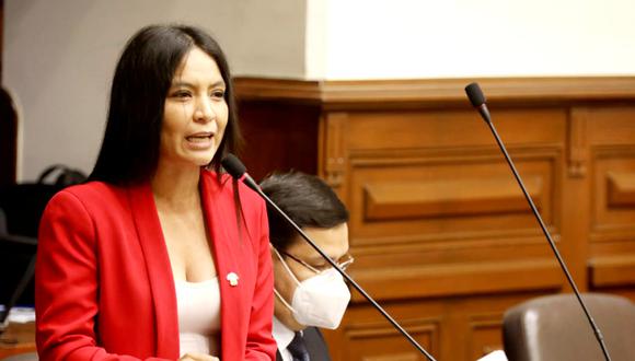 La congresista Felicita Tocto sustentará hoy su informe sobre una denuncia constitucional presentada contra el congresista Edgar Alarcón (Felicita Tocto).