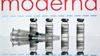 Comité de expertos de la FDA recomienda autorización de emergencia de la vacuna de Moderna