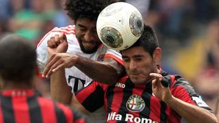 Liga de Europa: Frankfurt de Carlos Zambrano no pasó a octavos de final