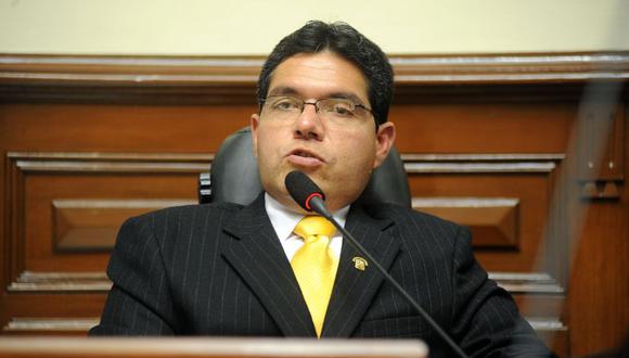 [OPINIÓN] Aldo Mariátegui: “Ya mejor que le amputen la mano...”. (Foto: Congreso Perú / Flickr)