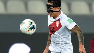 Gianluca Lapadula mostró los aditamentos que utilizó para cuidar su rostro en el Brasil vs. Perú