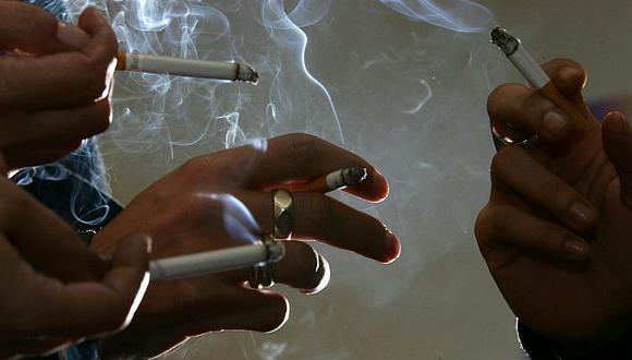 Devida informó que la adicción de tabaco aumentó en los último años. (EFE)