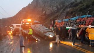 Junín: Tres personas fallecieron en triple choque en la carretera Central