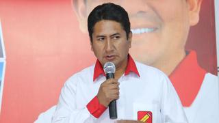 Vladimir Cerrón: “Persecución política contra Perú Libre conllevó a allanar sede y mi domicilio”