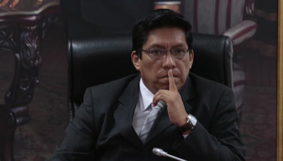Comisión de Fiscalización información a Procuraduría sobre Gerardo Viñas. (César Fajardo)