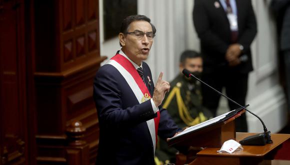 Martín Vizcarra, durante la parte de su discurso sobre la lucha contra la corrupción y el fortalecimiento institucional, hizo alusión a la deficiente gestión del gobernador de Arequipa, Elmer Cáceres Llica.