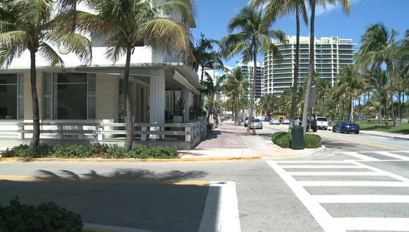Miami Beach es la primera ciudad de Florida en ordenar confinamiento obligatorio por coronavirus. (AFP).