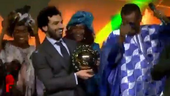 Mohamed Salah bailó en el escenario tras recibir premio al mejor jugador africano. (Video: YouTube)