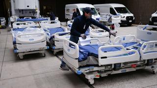Hospital de Nueva York recibe camas médicas en medio del brote del coronavirus | FOTOS