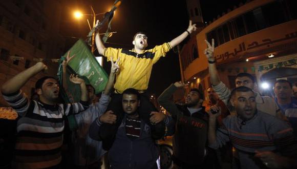 ALGARABÍA. Palestinos en franja de Gaza festejaron tregua como un triunfo sobre Israel. (Reuters)