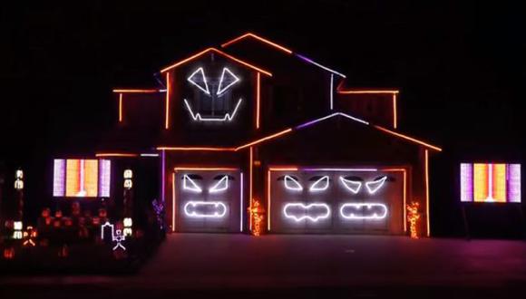 Mira este impresionante show de luces por Halloween al ritmo de ‘Los Cazafantasmas’. (Captura de YouTube)