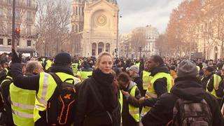 Uma Thurman estuvo en medio de las protestas de los “chalecos amarillos” en París